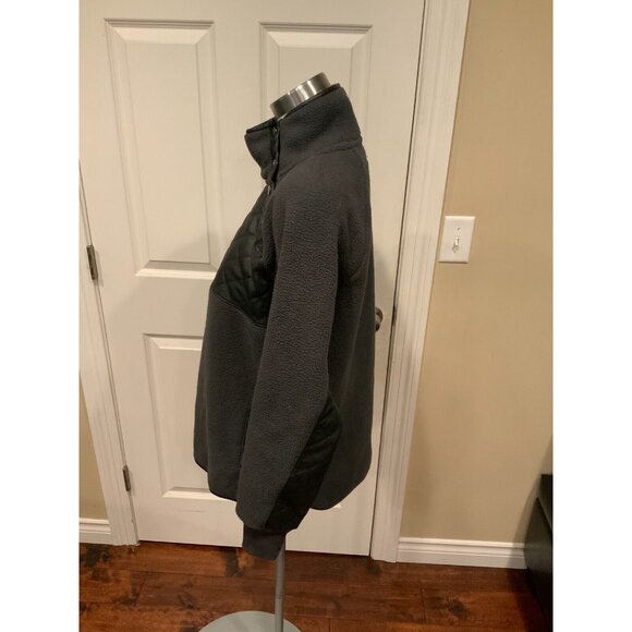 Abercrombie & Fitch Asymmetrical Button Black Fleece W/ Quilted Front, Size M - Picture 4 of 6